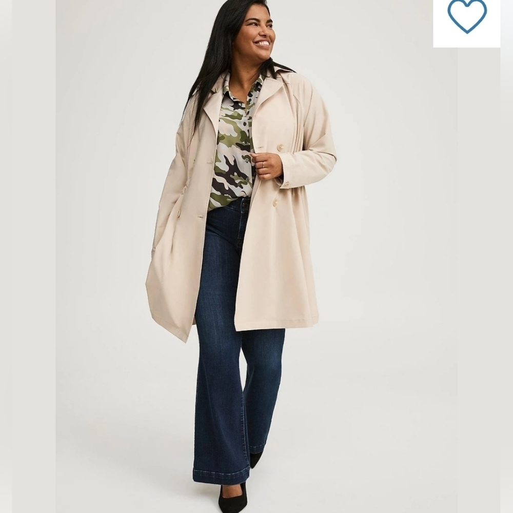 NWT, Torrid Women's Tan Trench Coat - Picture 2 of 7